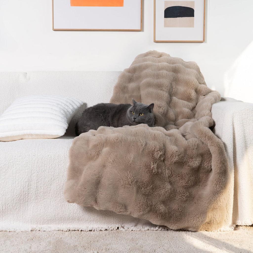 Plush Faux Rabbit Fur Throw Blanket – The Slashop
